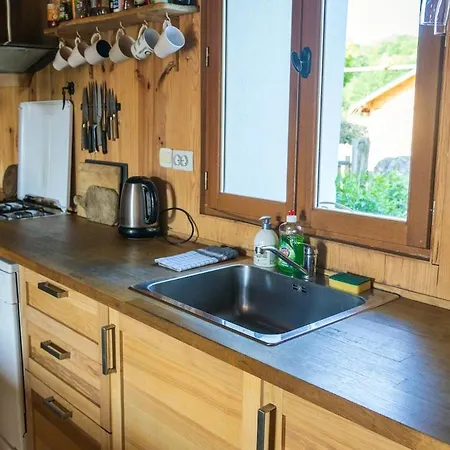 בקתה Pyreneasy 3 Gites, 8 Bedrooms For A Large Group