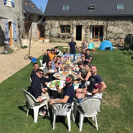 Pyreneasy 3 Gites, 8 Bedrooms For A Large Group *